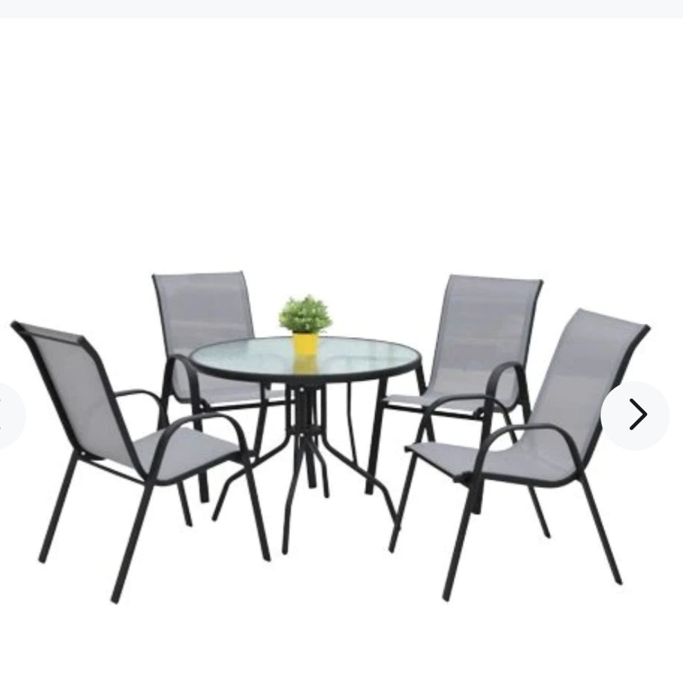 Set mobilier de gradina in 5 parti - 4 scaune si 1 masa.